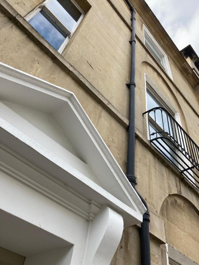 Apartment Elegant Well Appointed Maisonette 105m2 Bath